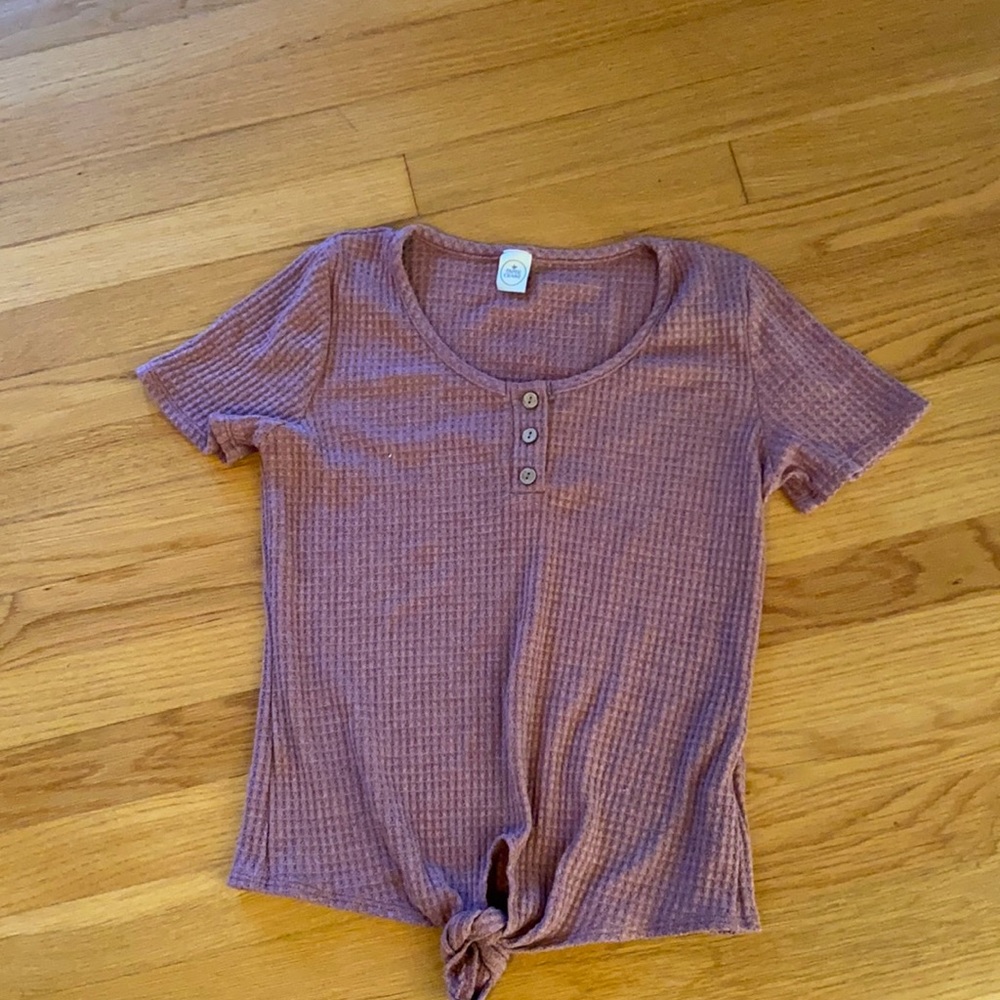 Purple button up top - Picture 1 of 1
